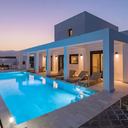 Vilă Seashell - Luxury Pool Retreat - 150m Lachania
